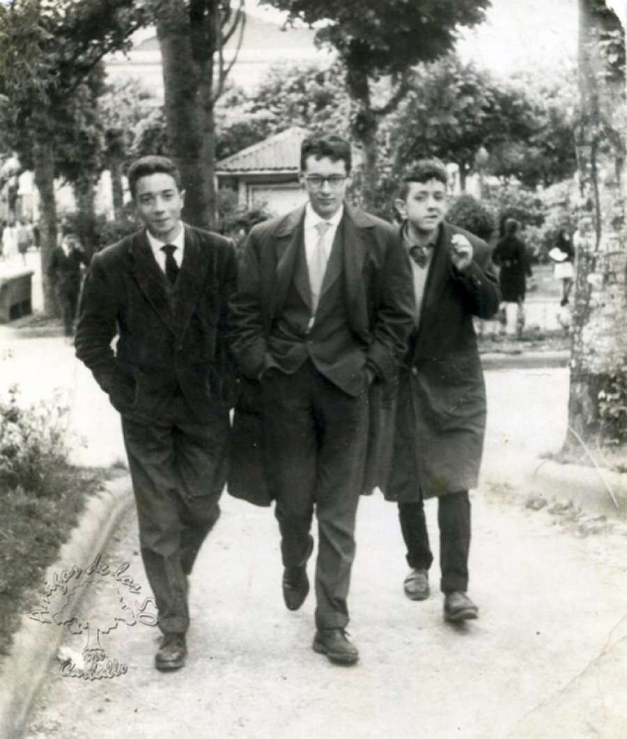 1961 - De paseo por los jardines